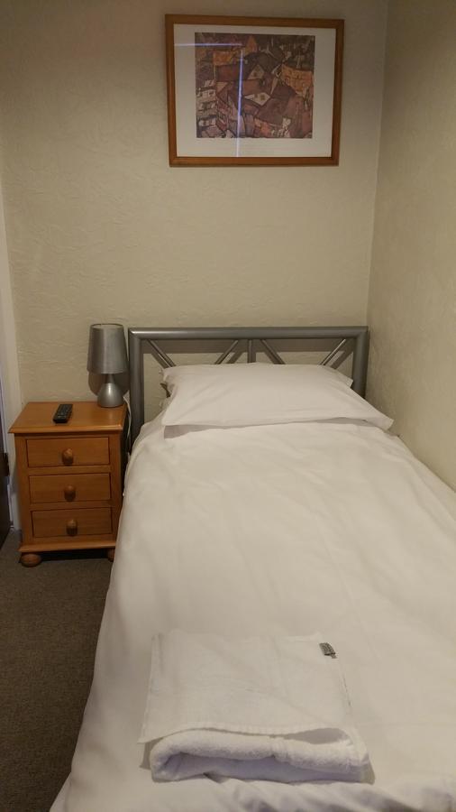 בארו אין פרנס Maindee Guest House מראה חיצוני תמונה